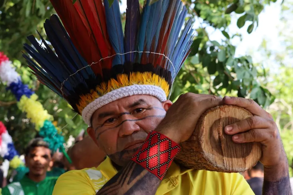 Prociss&atilde;o dos mastros do Sair&eacute; - foto: Alexandre Baena 