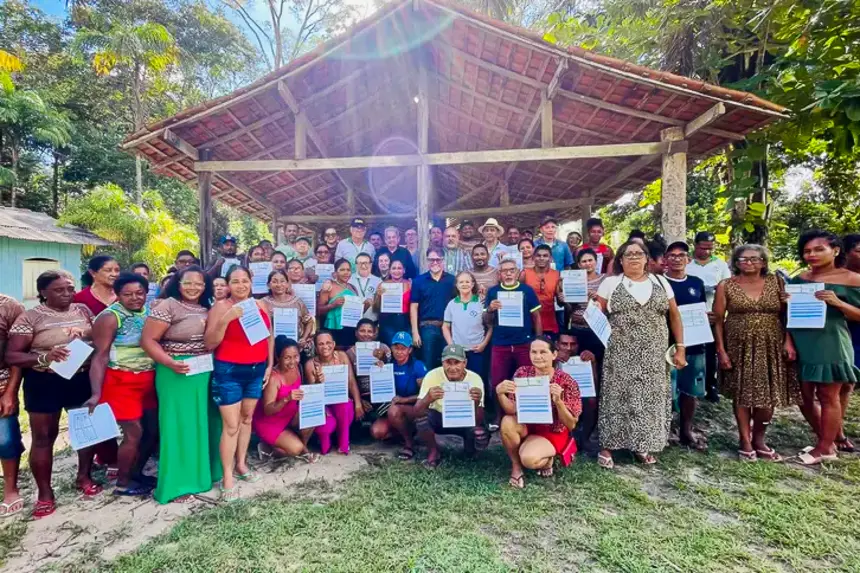 Agricultores familiares beneficiados com o CAF - foto: Ag&ecirc;ncia Par&aacute;