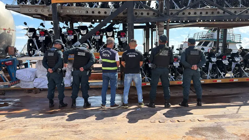 Sefa apreende 80 motocicletas em Santarém durante fiscalização em balsa que saiu de Manaus
