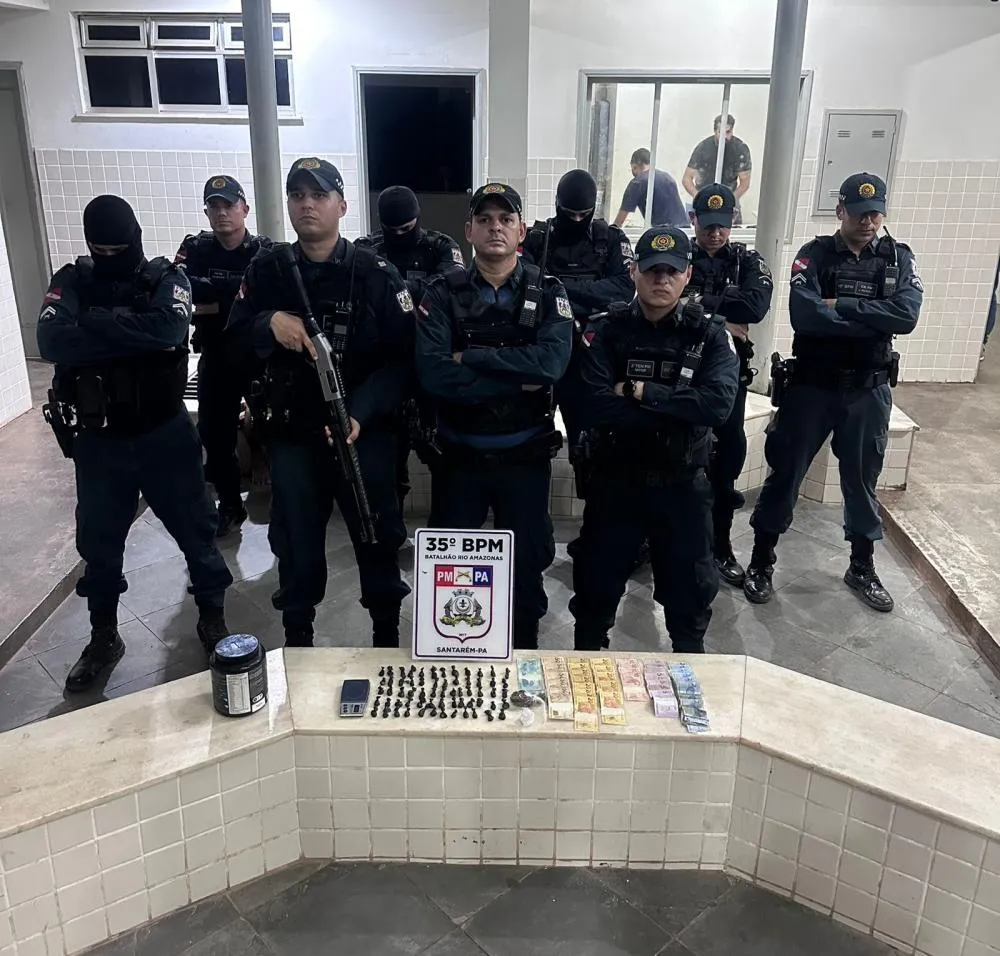 Polícia Militar prende suspeito de tráfico de drogas no bairro Livramento, em Santarém 