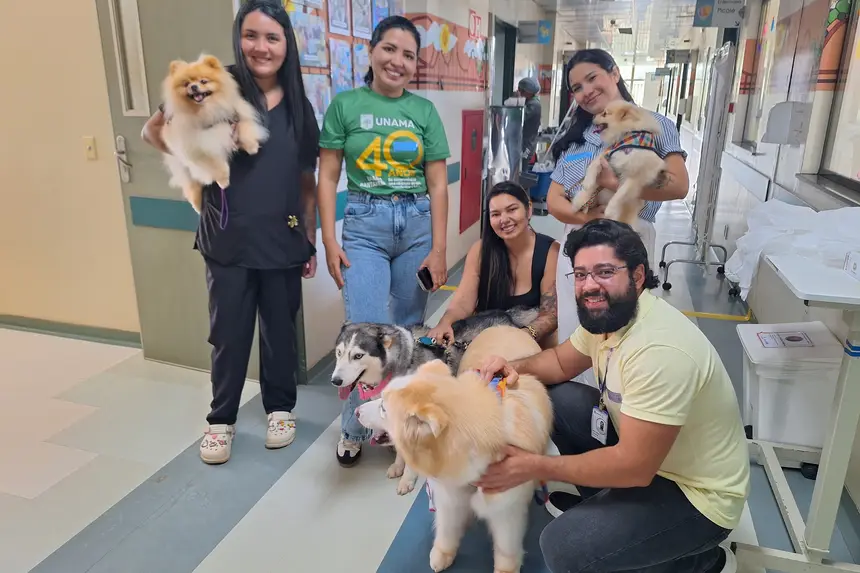Interação entre crianças e animais transforma ambiente no HRBA