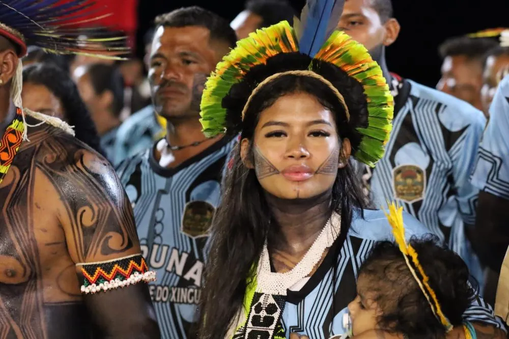 São Paulo recebe exposição ‘Jogos Indígenas do Xingu’ de Alexandre Baena